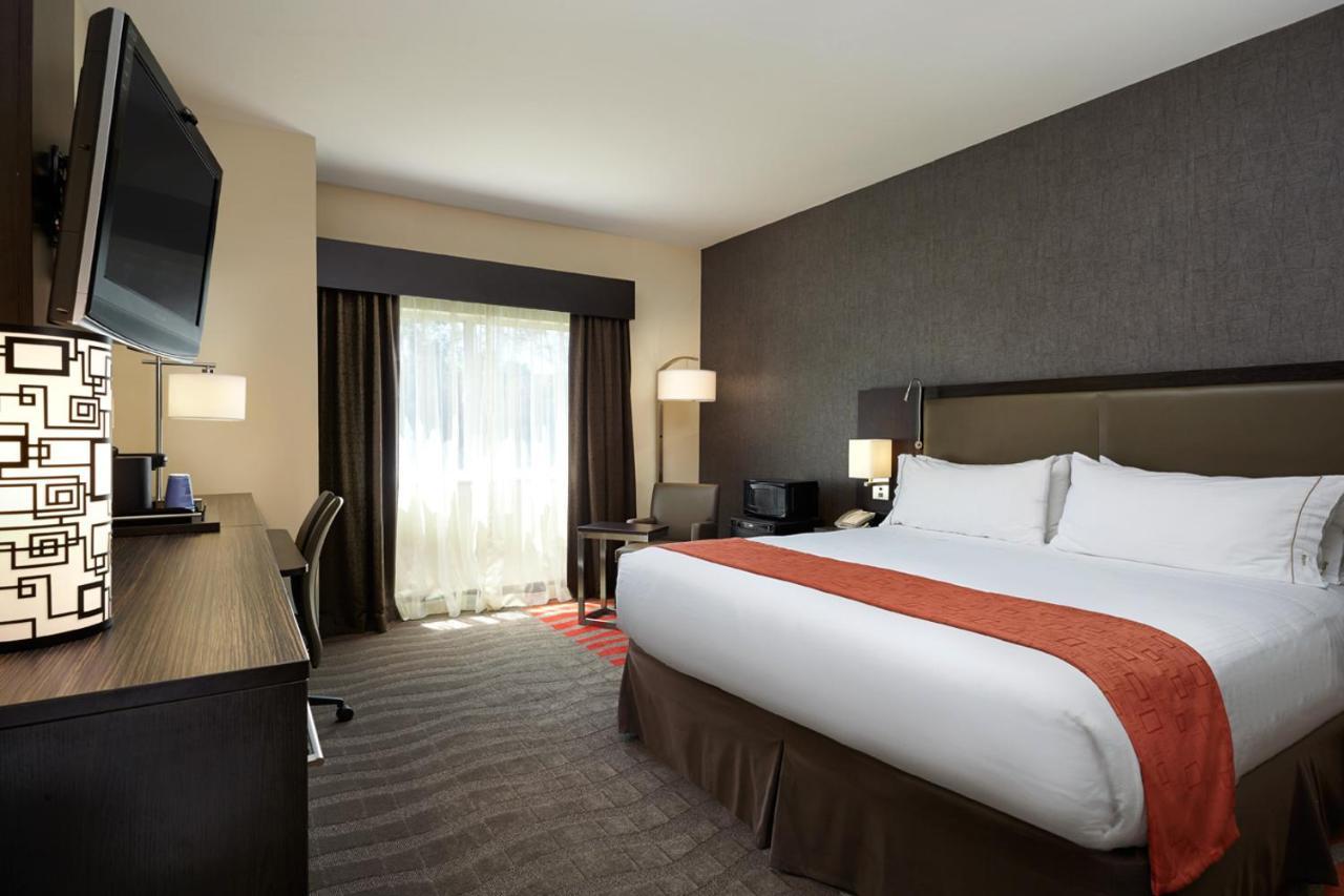 Holiday Inn Express & Suites Naples Downtown - 5Th Avenue By Ihg Buitenkant foto
