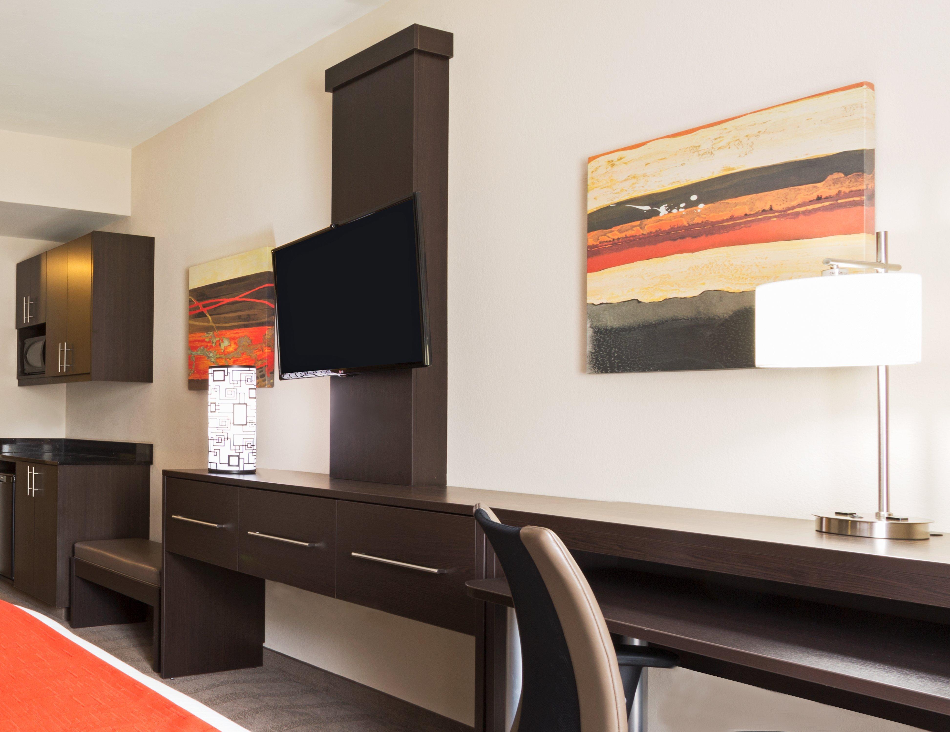 Holiday Inn Express & Suites Naples Downtown - 5Th Avenue By Ihg Buitenkant foto